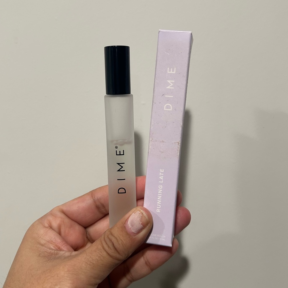 Dine Perfume Roller- Running Late